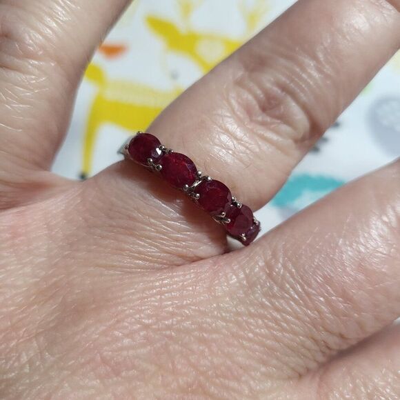 Niassa Ruby 5 Stone Sterling Silver Ring - Picture 3 of 6